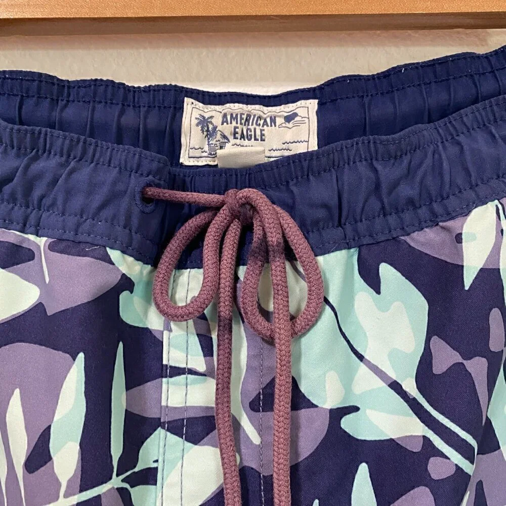 American Eagle Men's XXL Palm Tropical Print Swim Trunks